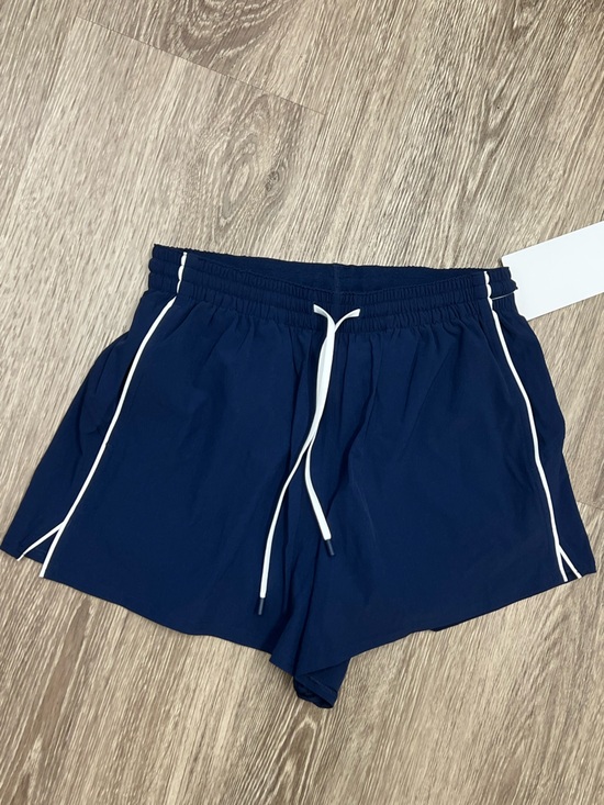 lululemon athletica Pants - Lululemon Court Rival High-Rise Short 3" Classic Blue White Trim 6 NWT